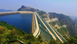 到2020年我國抽水蓄能電站運行總?cè)萘繉⑦_4000萬千瓦