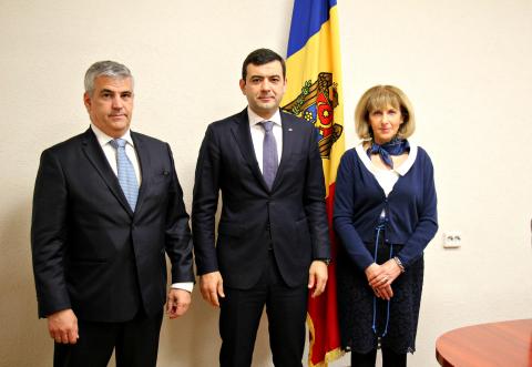 摩爾多瓦共和國，開發計劃署和歐洲投資銀行正在加強在能效領域的合作