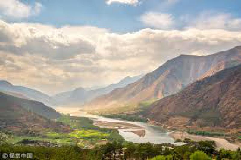 長(zhǎng)江干流四座梯級(jí)電站82臺(tái)機(jī)組實(shí)現(xiàn)2018年首次全開(kāi)運(yùn)行