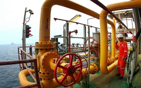 越南石油天然氣集團繼續(xù)在動蕩的石油和天然氣市場的背景下開展生產和業(yè)務