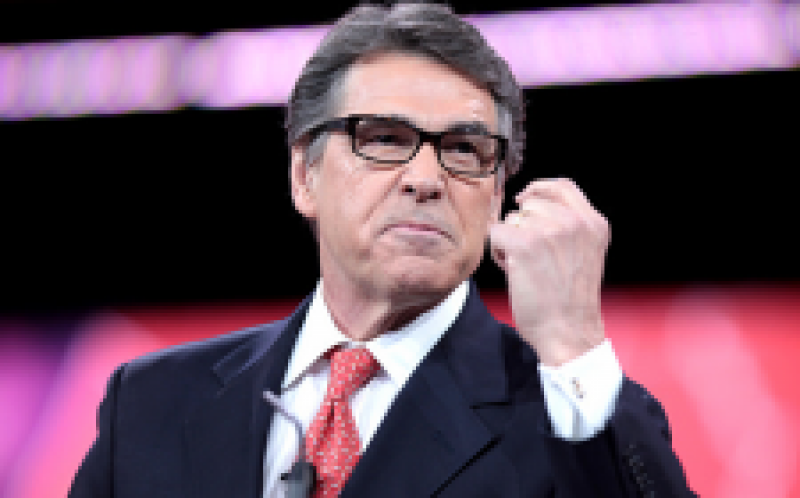 美國能源部長對墨西哥的燃料減產表示贊賞