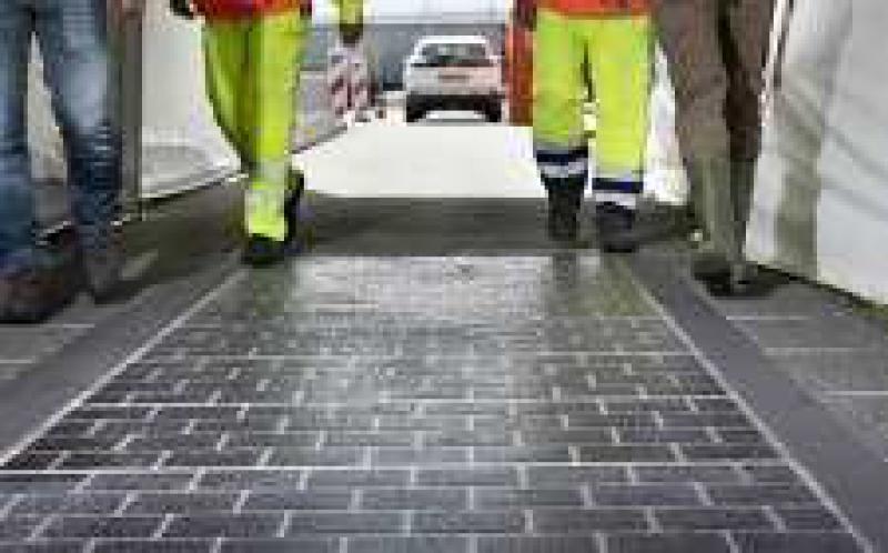  荷蘭測(cè)試太陽能道路的可行性