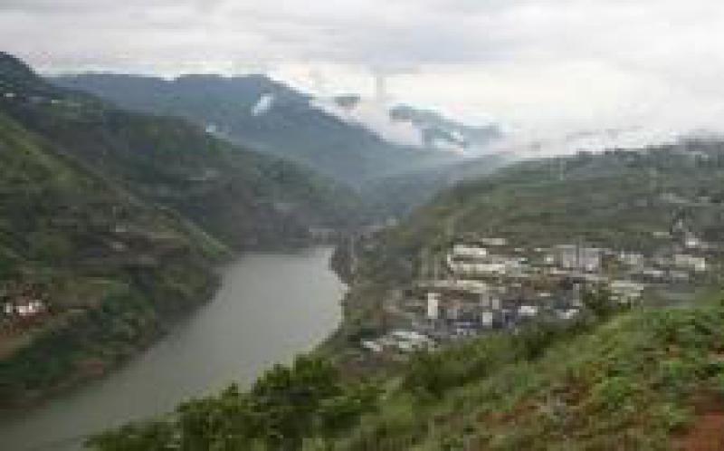 清潔能源創(chuàng)新管理，“水光多能互補(bǔ)”項(xiàng)目有利于落實(shí)我國大力發(fā)展清潔能源的戰(zhàn)略部署