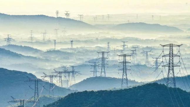 全國最大電力負荷達到14.65億千瓦，創歷史新高