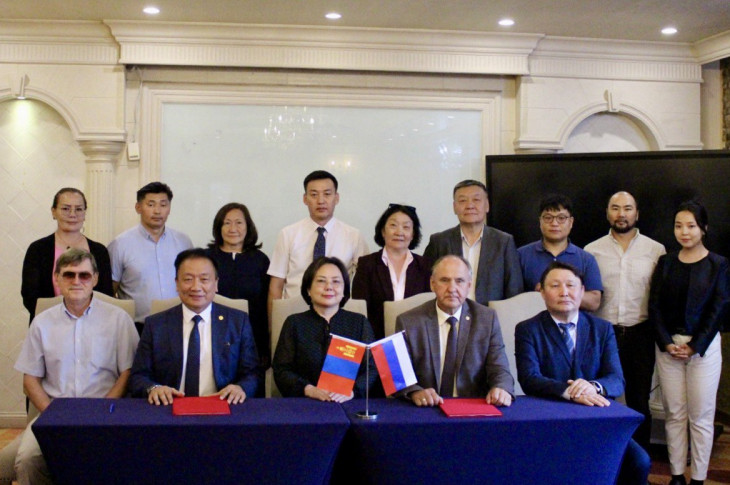 俄蒙就額金河水電站項(xiàng)目開(kāi)展綜合環(huán)境評(píng)估會(huì)談