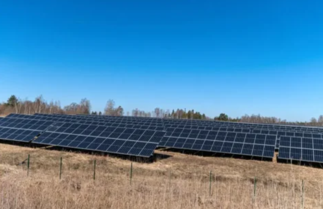 阿聯酋阿布扎比1.5吉瓦哈茲納太陽能光伏項目正式動工